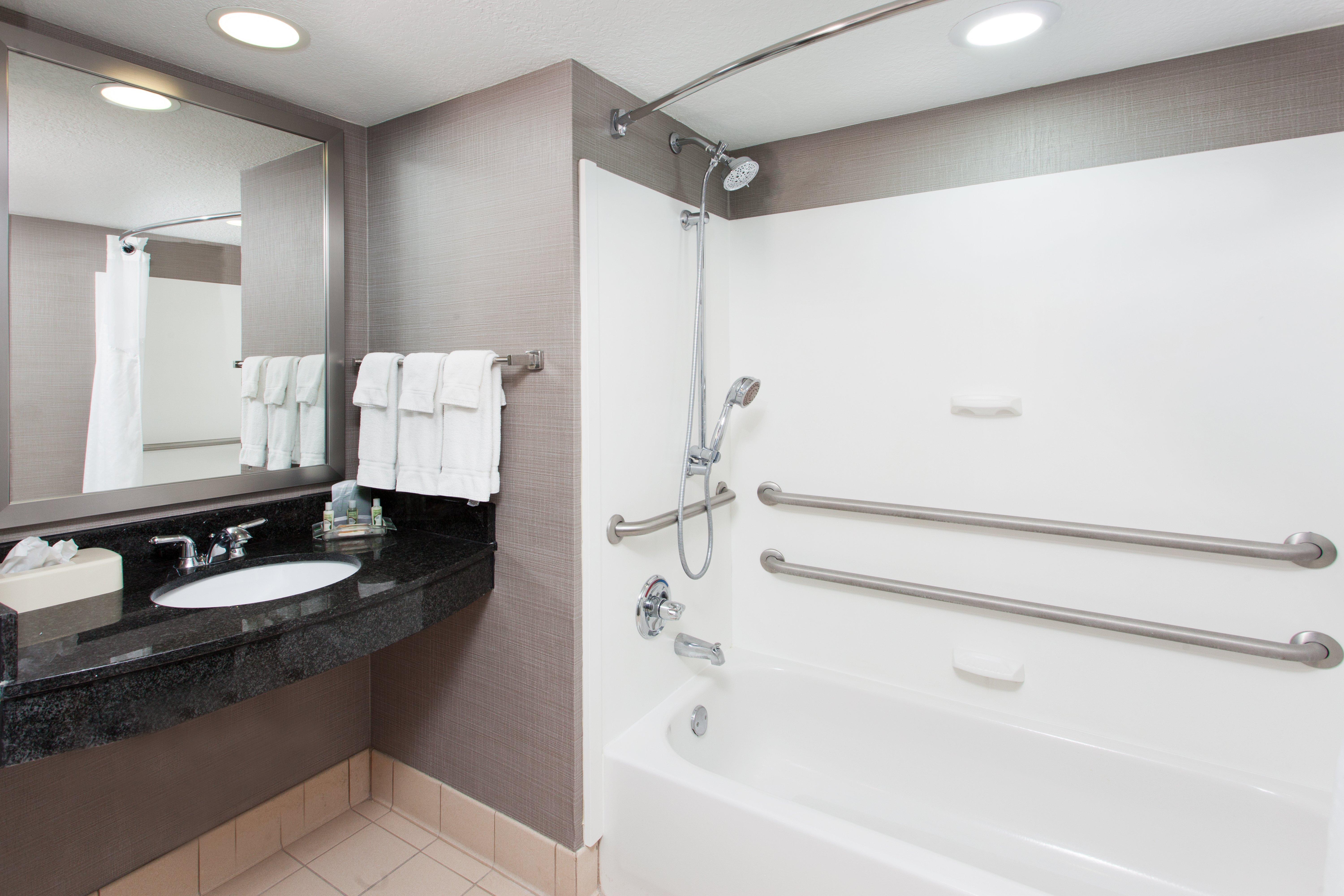 Holiday Inn Brunswick I-95 Εξωτερικό φωτογραφία
